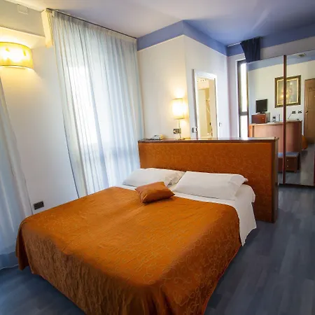 Sirena - 4* Cesenatico