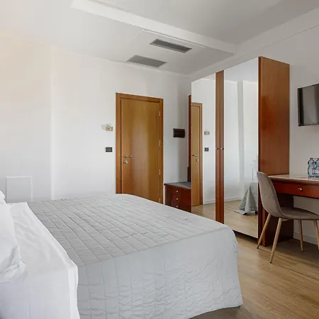 Sirena & Cucina Hotel 4*