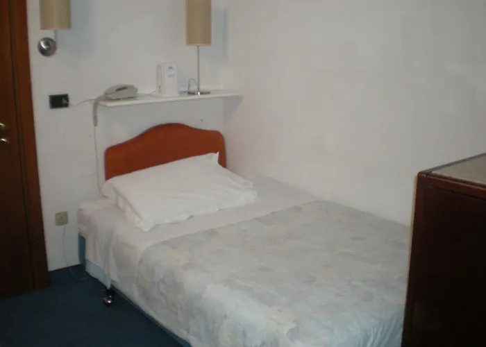 فندق Sirena - 4*